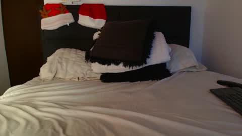 sebasfit online show from 12/31/24, 11:17