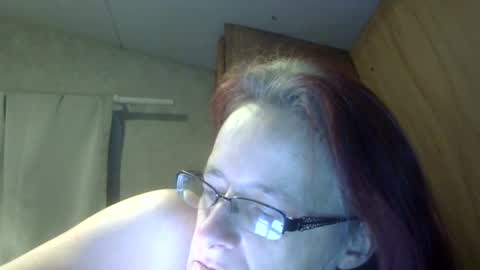 Snapshot of carleeswoman08 chatting on 03/18/26, 11:13 carleeswoman08 online show from 03/18/26, 11:13