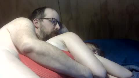 Snapshot of carleeswoman08 chatting on 03/21/26, 01:21 carleeswoman08 online show from 03/21/26, 01:21