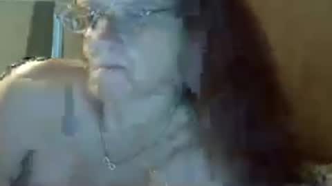 Snapshot of carleeswoman08 chatting on 06/16/26, 11:46 carleeswoman08 online show from 06/16/26, 11:46