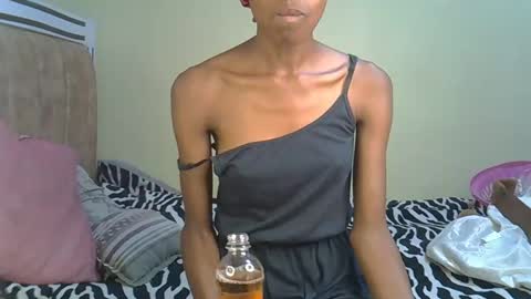 carlex_ online show from 03/11/25, 11:33