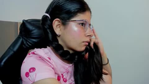 C A R L I N A online show from 11/11/25, 12:27