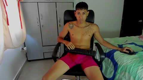 master online show from 02/09/25, 02:40