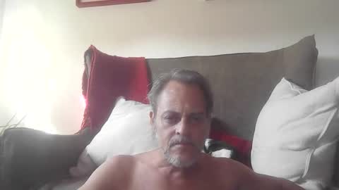 Snapshot of carlo76mx chatting on 01/05/26, 10:13 carlo online show from 01/05/26, 10:13