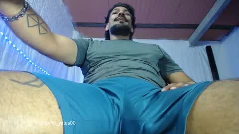 carlo yates  thx for help me to reach 100 thumps up online show from 01/05/26, 08:34