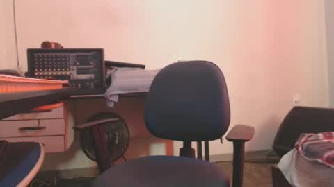 carlos online show from 03/02/26, 02:13