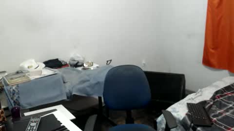carlos online show from 05/27/26, 01:57