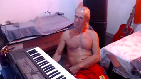 carlos online show from 06/17/26, 12:50