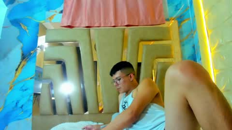 carlos_vegaa online show from 04/18/26, 07:07