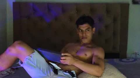 carloshero69 online show from 11/25/25, 06:08