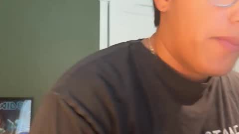 Snapshot of carlosjosecb1 chatting on 11/06/25, 05:47 carlos online show from 11/06/25, 05:47