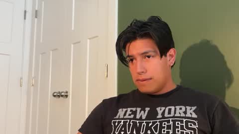 carlosjosecb2 online show from 10/09/25, 03:43