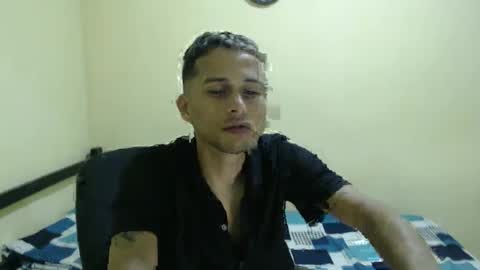 carlossmi01 online show from 02/16/25, 03:37