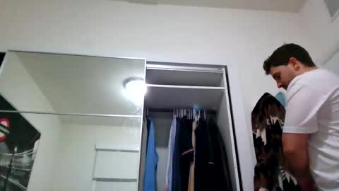 Snapshot of carlostaxes chatting on 03/04/26, 05:46 Carlos online show from 03/04/26, 05:46