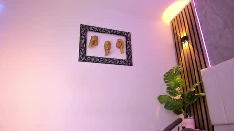 Snapshot of carlotta_velour chatting on 03/27/26, 08:26 Carlotta Velour online show from 03/27/26, 08:26