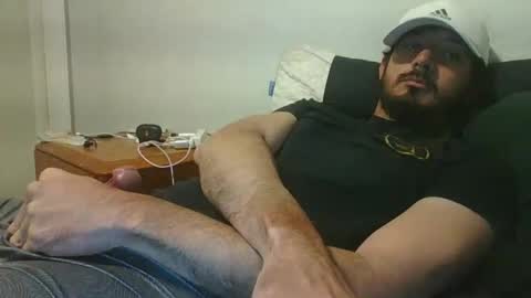Snapshot of carloxxx24 chatting on 09/30/25, 04:28 DBX online show from 09/30/25, 04:28