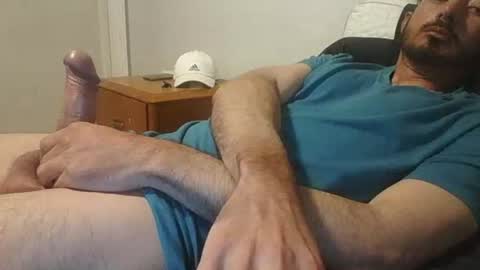 Snapshot of carloxxx24 chatting on 10/19/25, 04:13 DBX online show from 10/19/25, 04:13