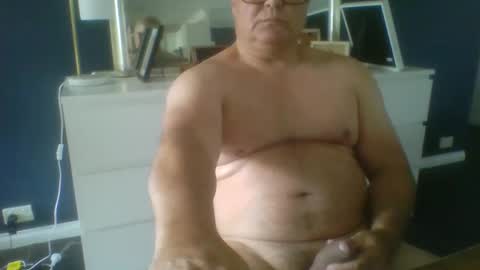 carltonfc07 online show from 02/03/25, 04:25