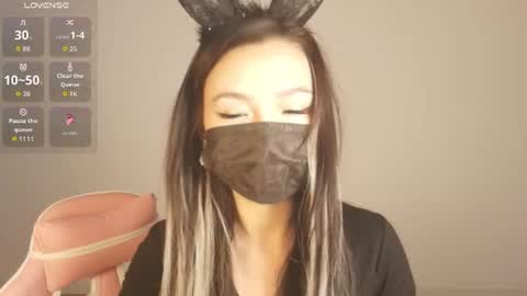 Carlune online show from 06/11/26, 03:37