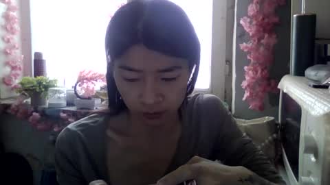 CarlyJoy online show from 11/29/25, 10:07