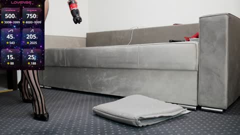 Carmela online show from 01/29/25, 10:37