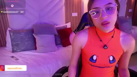 Snapshot of carmendsine chatting on 02/26/26, 04:17 carmendsine online show from 02/26/26, 04:17