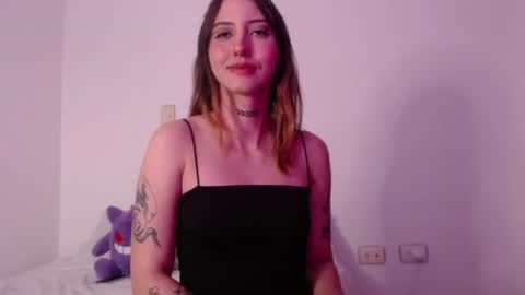 Snapshot of carmennrusso chatting on 11/06/25, 01:39 carmennrusso online show from 11/06/25, 01:39