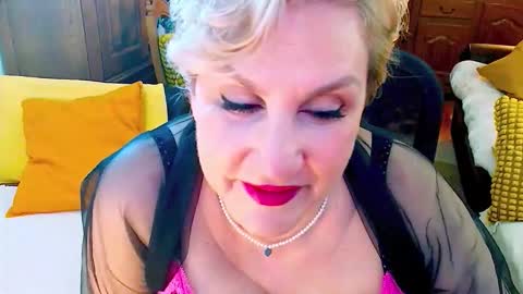 Carmen online show from 02/27/26, 09:09