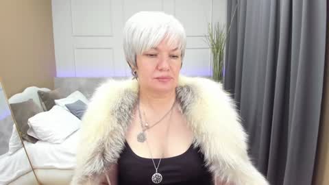 Carmen online show from 12/23/24, 03:29