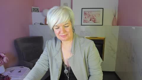 Carmen online show from 02/06/25, 04:21