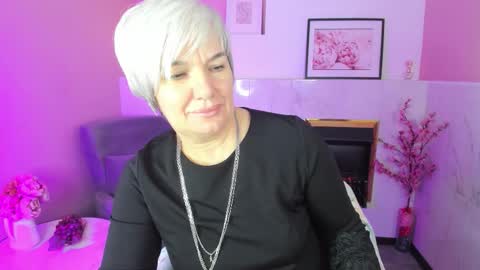 Carmen online show from 10/18/25, 08:53