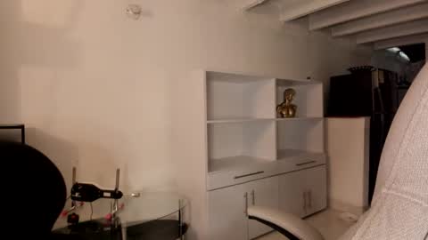 carmesix__ online show from 03/16/26, 11:31