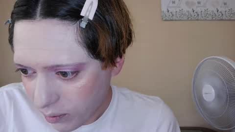 Snapshot of carnalflower95 chatting on 03/25/26, 08:59 Brooke online show from 03/25/26, 08:59