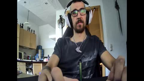 carnifex3112 online show from 09/27/25, 01:16