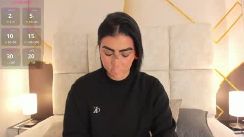 caro_giraldo_ online show from 04/06/26, 12:28