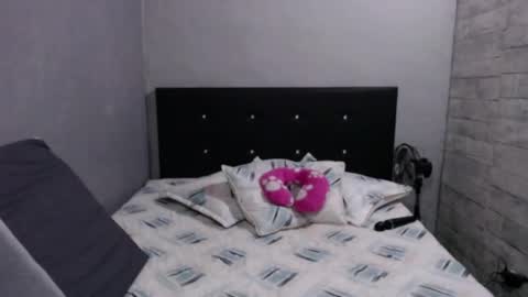 Caro milf  online show from 04/08/26, 11:21