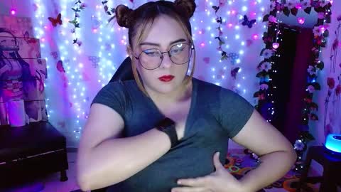 Carolina online show from 11/30/25, 02:48