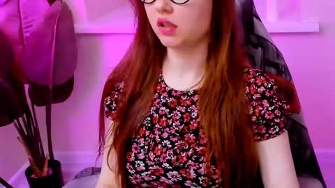 Snapshot of carol_carmen chatting on 06/03/26, 12:24 Carol online show from 06/03/26, 12:24