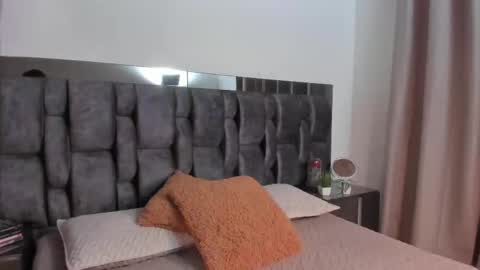 Snapshot of carol_horny chatting on 11/02/25, 03:53 Carol online show from 11/02/25, 03:53