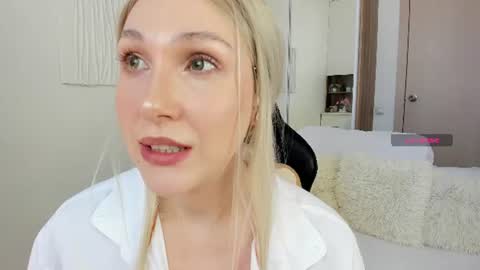 Snapshot of carol_may_ chatting on 07/24/26, 12:14 carol_may_ online show from 07/24/26, 12:14