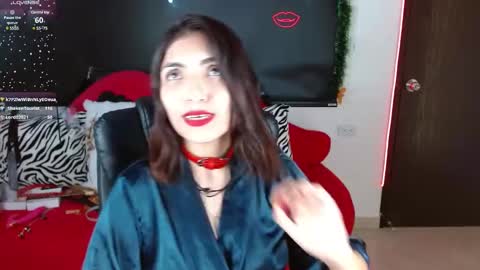 Snapshot of carolaine69_ chatting on 12/09/24, 09:16 Caroline online show from 12/09/24, 09:16