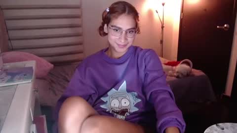 Carolayn online show from 12/10/24, 11:51