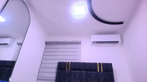 Snapshot of carolayrosse chatting on 03/03/26, 03:23 carola online show from 03/03/26, 03:23