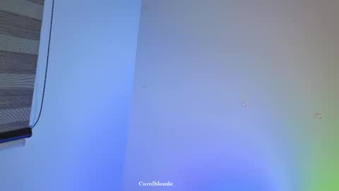Snapshot of carolblonde chatting on 09/09/25, 03:28 Char online show from 09/09/25, 03:28
