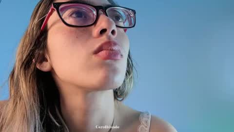 Char online show from 04/22/26, 01:41