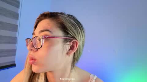 Snapshot of carolblonde chatting on 05/31/26, 02:53 Char online show from 05/31/26, 02:53