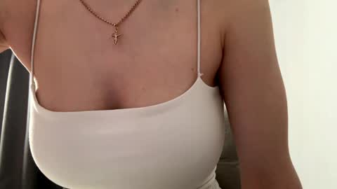 Lisa online show from 04/02/26, 08:12