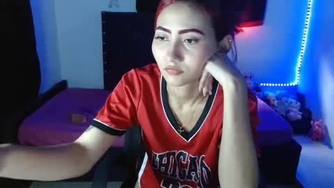 caroli11 online show from 11/12/25, 06:30