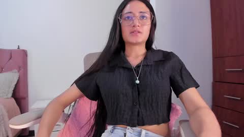 Caroline online show from 12/05/24, 05:06