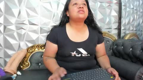 Snapshot of carolina_lenon chatting on 02/13/26, 12:56 Angie Carolina online show from 02/13/26, 12:56